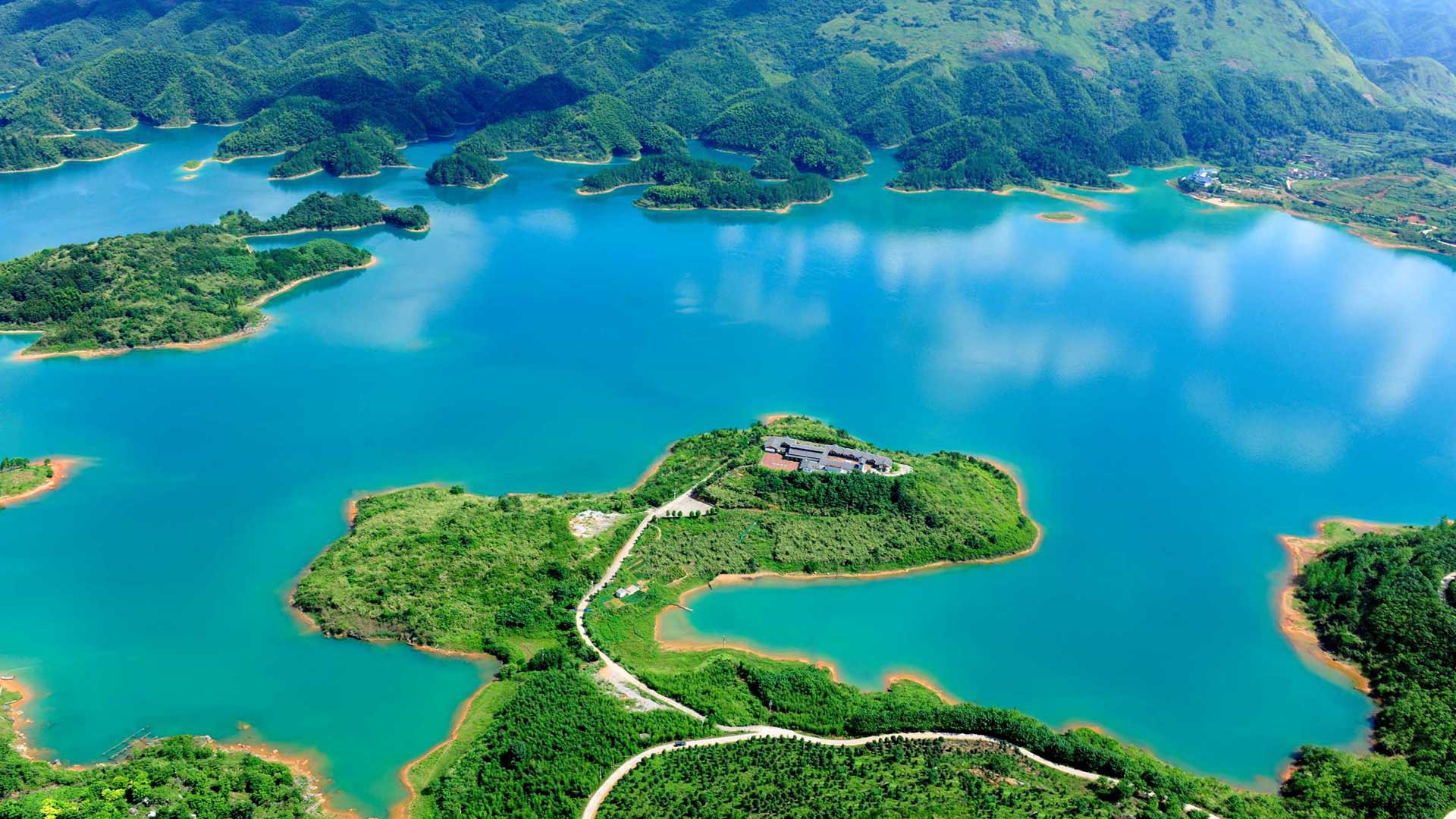 6b8cc2495adea232426479863ac1e4cc_7f97-kiweitv4114692.jpg 6b8cc2495adea232426479863ac1e4cc_7f97-kiweitv4114692.jpg