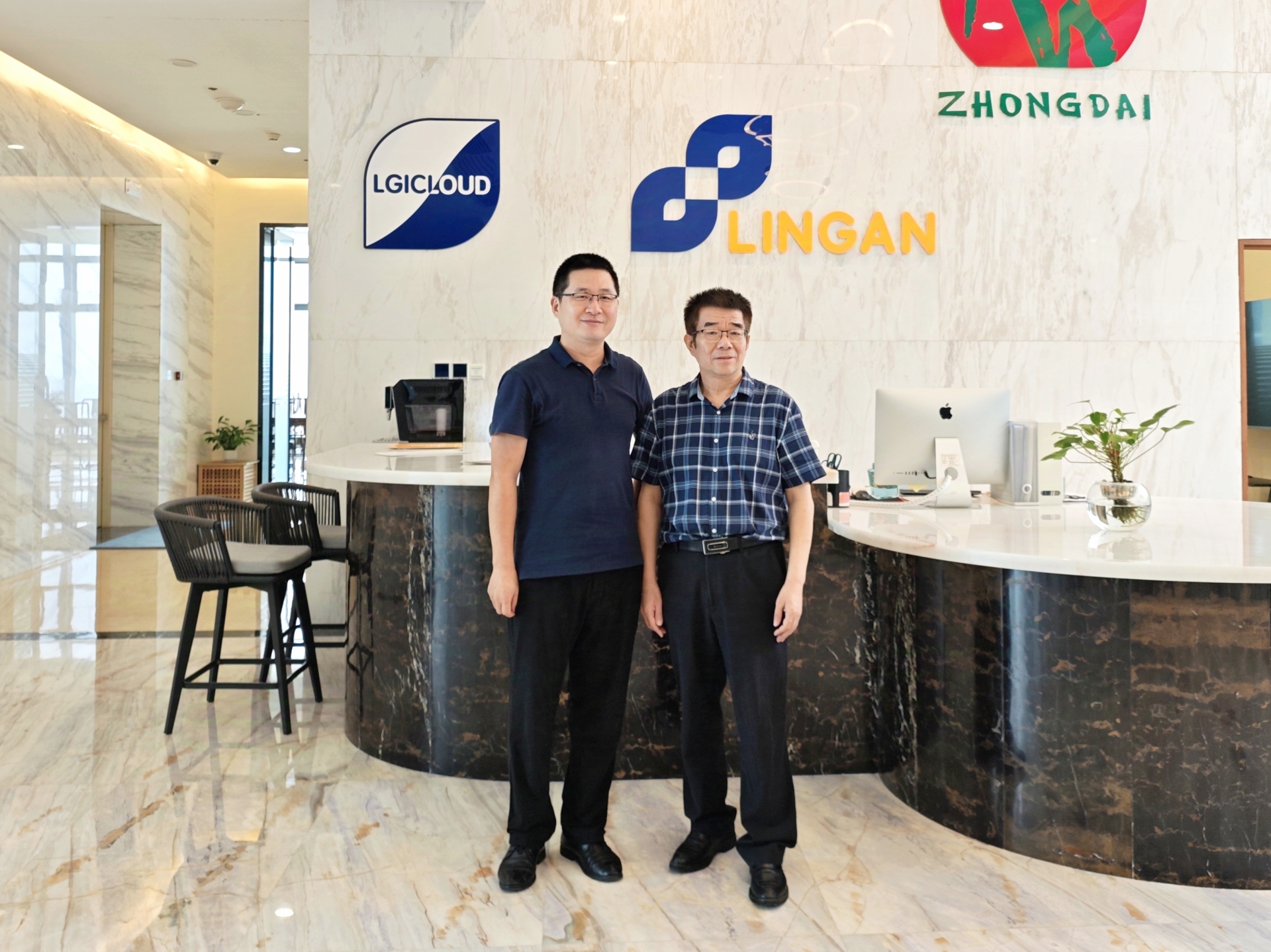 e2ee40d1c38bc77e2c697d2a650288e.jpg e2ee40d1c38bc77e2c697d2a650288e.jpg